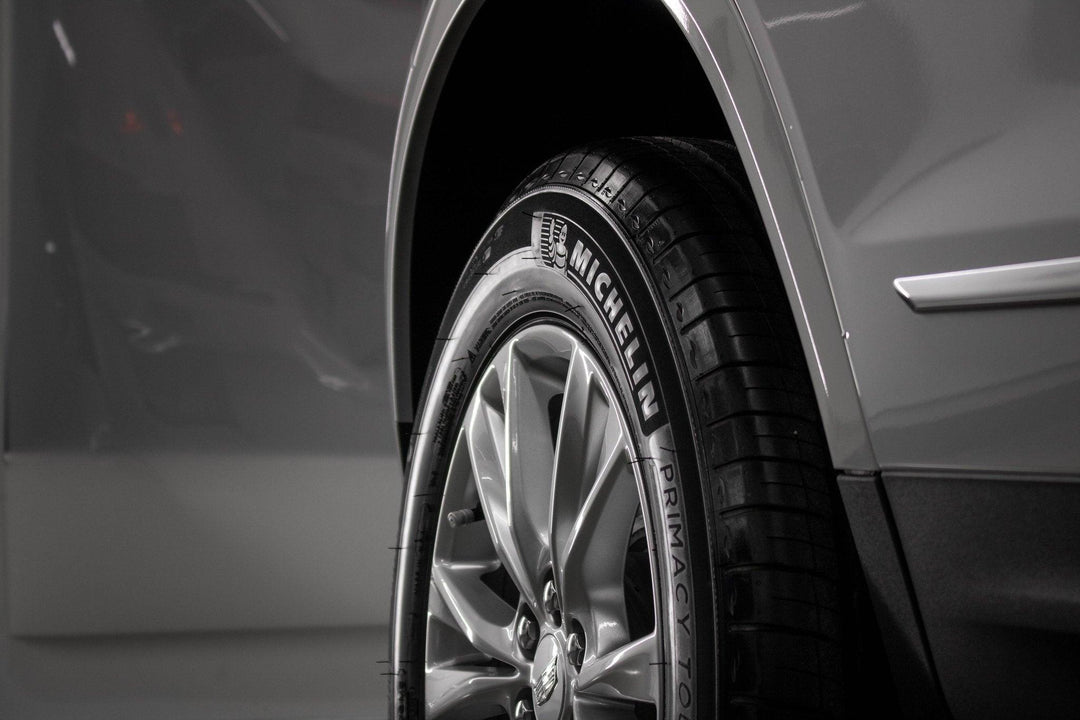 CARPRO PERL - Plastic Engine Rubber Leather Dressing - Car Supplies WarehouseCarProcarprodressinginterior chemicals